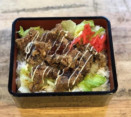 🌻Her Gün Himawari Restoran'da "Kızarmış Ton Balıklı Pilav Kasesi🐟" Öğle Yemeği