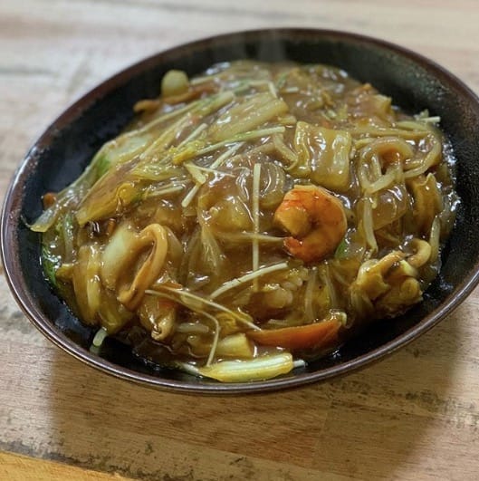 🌻日替わりランチ「カレーあんかけ焼きそば」お食事処向日葵