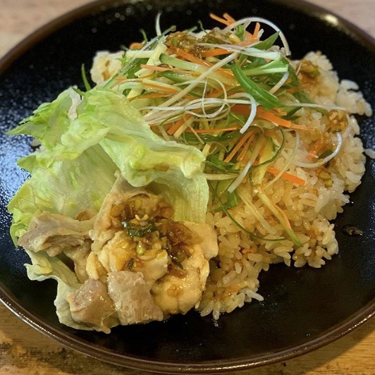 🌻Gündəlik Nahar "Asiya üslubunda ədviyyatlı düyü Khao Man Gai Style" Himawari Restoranı