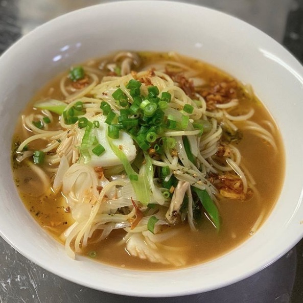 🌻4月1日（水）日替わりランチ「エビ汁のスープパスタ」お食事処向日葵