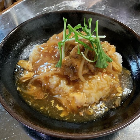 🌻4月8日（水）日替わりランチ「鶏肉のかきたま丼」お食事処向日葵