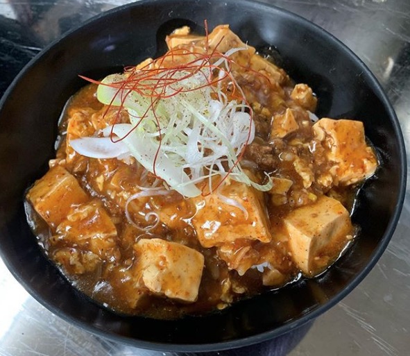 🌻5月22日（金）日替わりランチ「麻婆豆腐丼」お食事処向日葵