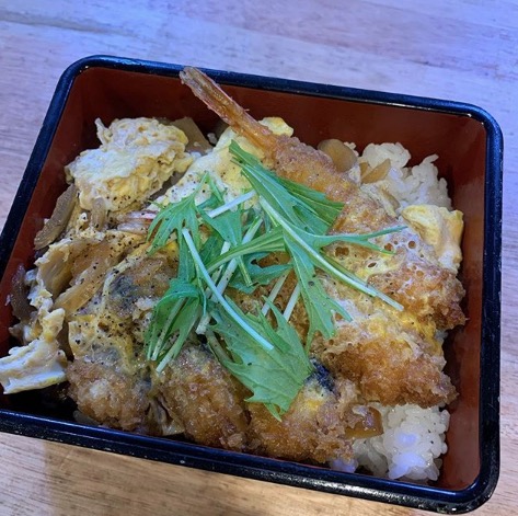 🌻 6月18日（木）日替わりランチ「稚貝フライとエビフライの卵とじ丼」お食事処向日葵