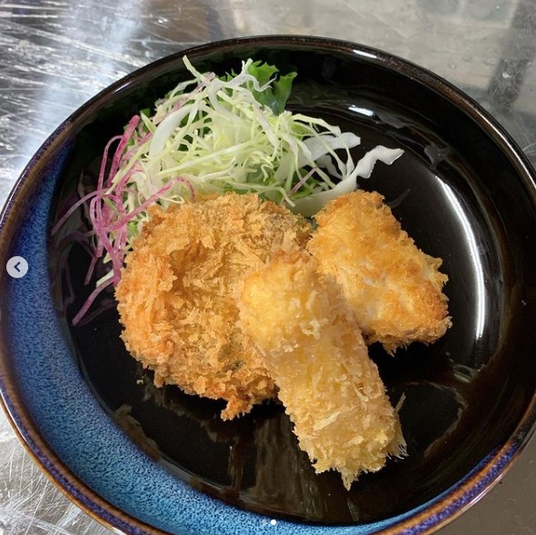 🌻 Perşembe, 26 Kasım: Kızarmış set menü ♪ [Himawari Restaurant]