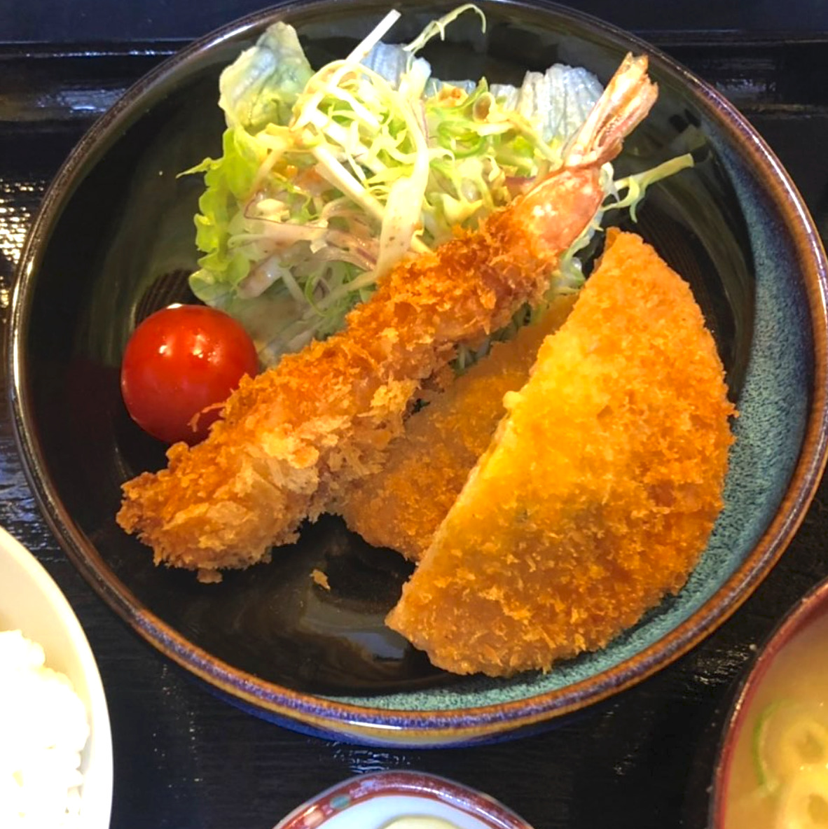 🌻 4月16日（金）フライ定食（エビフライ・ハムカツ）でした 😊【お食事処向日葵】