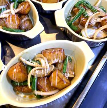 🌻 22 iyun (çərşənbə axşamı) Mayonezli sobada bişmiş toyuq teriyaki (kartof, yaşıl lobya, toyuq və s.) 😊 [Himawari Restoranı]