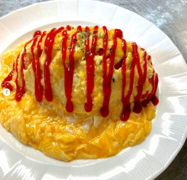 🌻 6 Eylül (Pazartesi) Omlet pilavı♪ (ketçap soslu) 😊【Himawari Restoran】