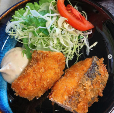 🌻 9月11日（土）鮭フライ定食&あら汁でした ♪ 😊【お食事処向日葵】