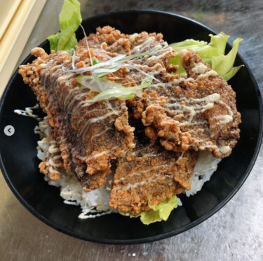 🌻 10月9日（土）マグロの唐揚げ丼 ♪ でした 😊【お食事処向日葵】