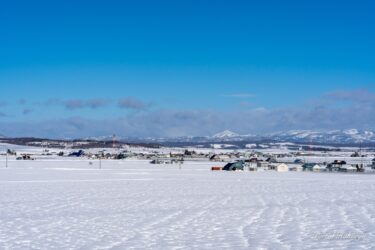 白銀の雪原に広がる風景