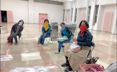 10月から始めた自主練会も4回目となりました。スマホのメトロノームアプリを使って「瑠璃色の地球」をアカペラで【北竜町ひまわりコーラス】