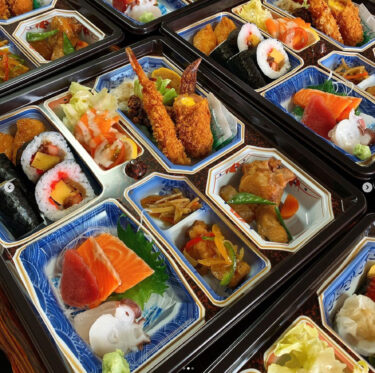 🌻 12月15日（水）フライ定食 ♪ お弁当ラインナップ 🍱 ご予算に応じてお作りします 😊【お食事処向日葵】
