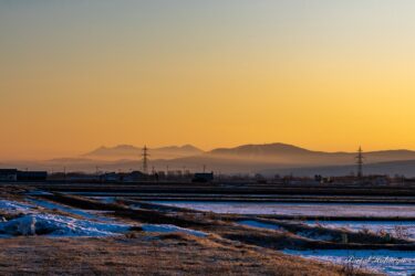 Phong cảnh sương mù buổi sáng tuyệt vời