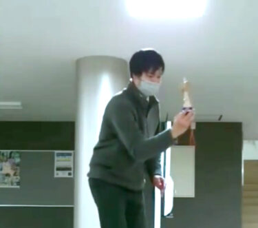 仕事終わりに自主トレ。黙々と撮影。色々技が繋がると楽しいな。【北竜けん玉クラブ】