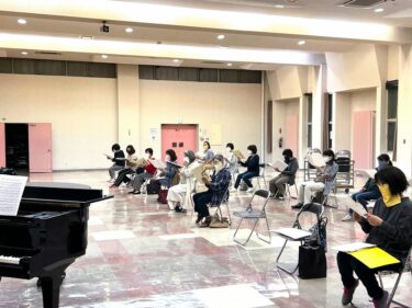 इसमें कुल 16 सदस्य थे, जिनमें वे सदस्य भी शामिल थे जिन्होंने धान की रोपाई पूरी कर ली थी। शुरू से अंत तक यह एक संतोषजनक अभ्यास था। [होकुर्यु टाउन सनफ्लावर कोरस]