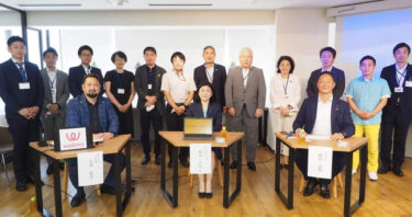 होकुर्यु टाउन के मेयर युताका सानो की गतिविधि रिपोर्ट: शनिवार, 30 जुलाई: डिजिटल मामलों के मंत्री करेन मकिशिमा और प्रतिनिधि योशियाकी वाडा (सपोरो सिटी) के साथ टाउन मीटिंग, सूरजमुखी महोत्सव