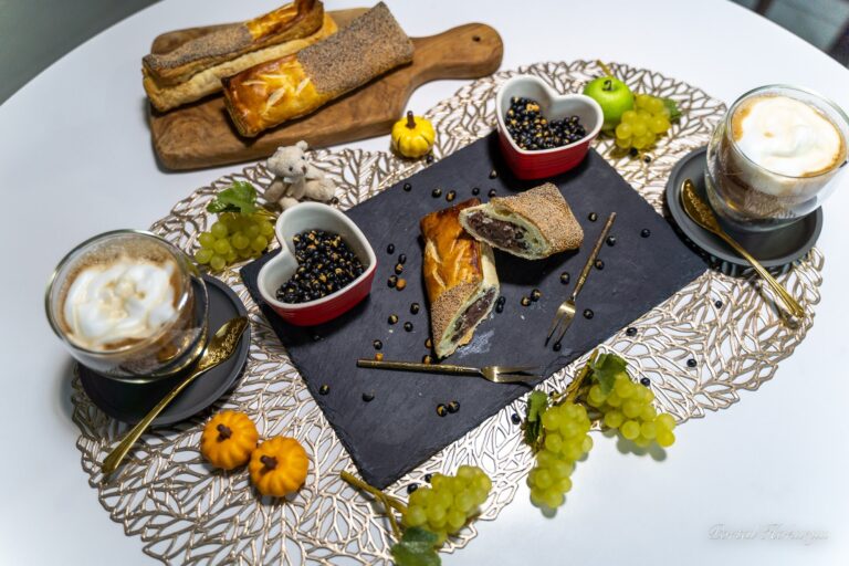 LeTAO（ルタオ）の黒千石大豆と栗のバトンパイ