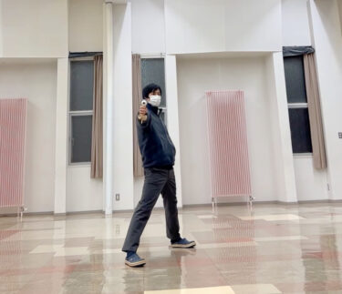 #けん玉クリスマス・13日目「空中ブランコ」滞空時間を長くしてみました。取るのを何回かミスって軽く突き指しました【北竜けん玉クラブ】