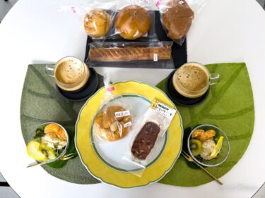 ＲＩＣＨ工房（ＮＰＯあかるい農法）の焼きたてパン販売・１２月