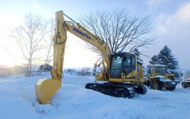 バックホウが納車されました。当社では４台目のICT建機となります。これからも情報化施工に取り組んでまいります【北興建設】