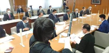 北竜町長 佐野豊 活動報告・2月28日（火曜日）✣ 酪農経営を継続するための緊急要請 『北海道14地区町村会長参加』鈴木知事へ要請活動、土屋副知事・農政部長と意見交換、道議会農政委員会委員長に要請