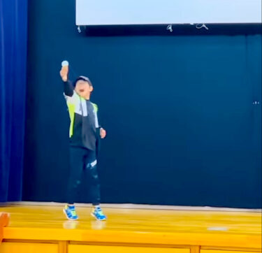 今日（5/30）は子ども vs 大人のトリックバトルでした！この盛り上がり！みんなすごい上手になってる！結果は１１ー７で子どもチームの勝ち 🏆【北竜けん玉クラブ】