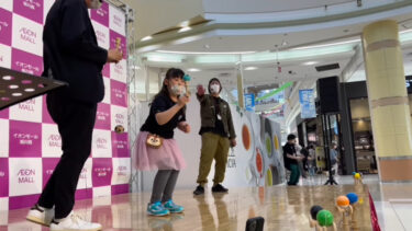 旭川西イオンのけん玉イベントにて、北竜からけん玉クラブの子が来てくれましたー！ステージ発表で、ろうそくを披露してくれました！【北竜けん玉クラブ】