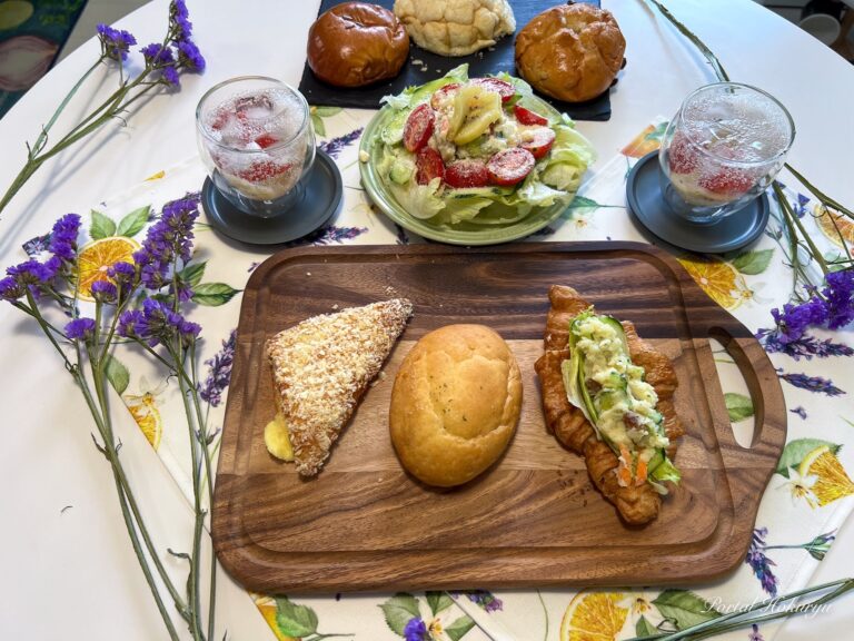 Bánh mì Kobo béo ngậy vào tháng 7