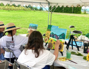 本日で、4日間開催したアートイベント「みんなでゴッホになろう」が終了いたしました。ご参加いただいたゴッホのみなさま、宮坂葉月先生、素敵な作品をありがとうございました✨👨‍🎨✨【北竜町ひまわり観光協会】
