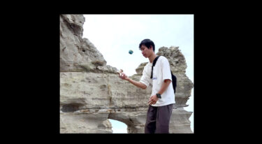 Küçük bir geziye çıkmıştım. Seyahatim sırasında birkaç video çektim, onları da burada paylaşacağım. Bu video Otobe Kasabası'ndaki Kuguriiwa'da Hokuryu Kendama Kulübü tarafından çekildi.