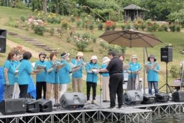 今日（8/31）は13人で練習でした。「亜麻色の髪の乙女」「心の瞳」「￼希望の歌」を。いろいろ準備がめじろ押し。秋 🍂 は何やら楽しそうですよ 🍠￼【北竜町ひまわりコーラス】