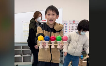 先週日曜日に沼田町、深川市で行われたイベントにけん玉ブースで参戦させていただきました！北空知にどんどんけん玉の輪が広がっていってるのがわかりますね【北竜けん玉クラブ】