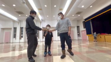 月面着陸〜さかおとし・シンクロ ✨ 投稿してないのがありました 😎 今年ももうすぐで終わりますね【北竜けん玉クラブ】