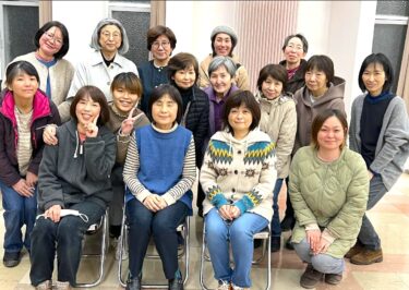 ３月28日（木）ひまわりコーラス総会でした。今年は私たちの定期演奏会が10周年を迎えます ♪ 10周年を記念し、どんな事をしたいか意見を出し合いました。全て実現できたら嬉しいなぁ ☺️【北竜町ひまわりコーラス】