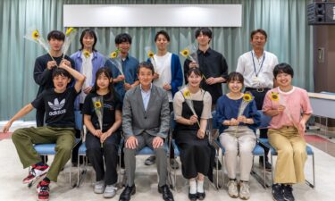 Hokuryu Kasabası, Hokkaido Kasabası Staj Mezuniyet Töreni 2024 İnsanlar birbirleriyle bağ kurduğunda ve kalpler değiştiğinde, kasabanın geleceği için harika bir uyum çemberi yayılır!