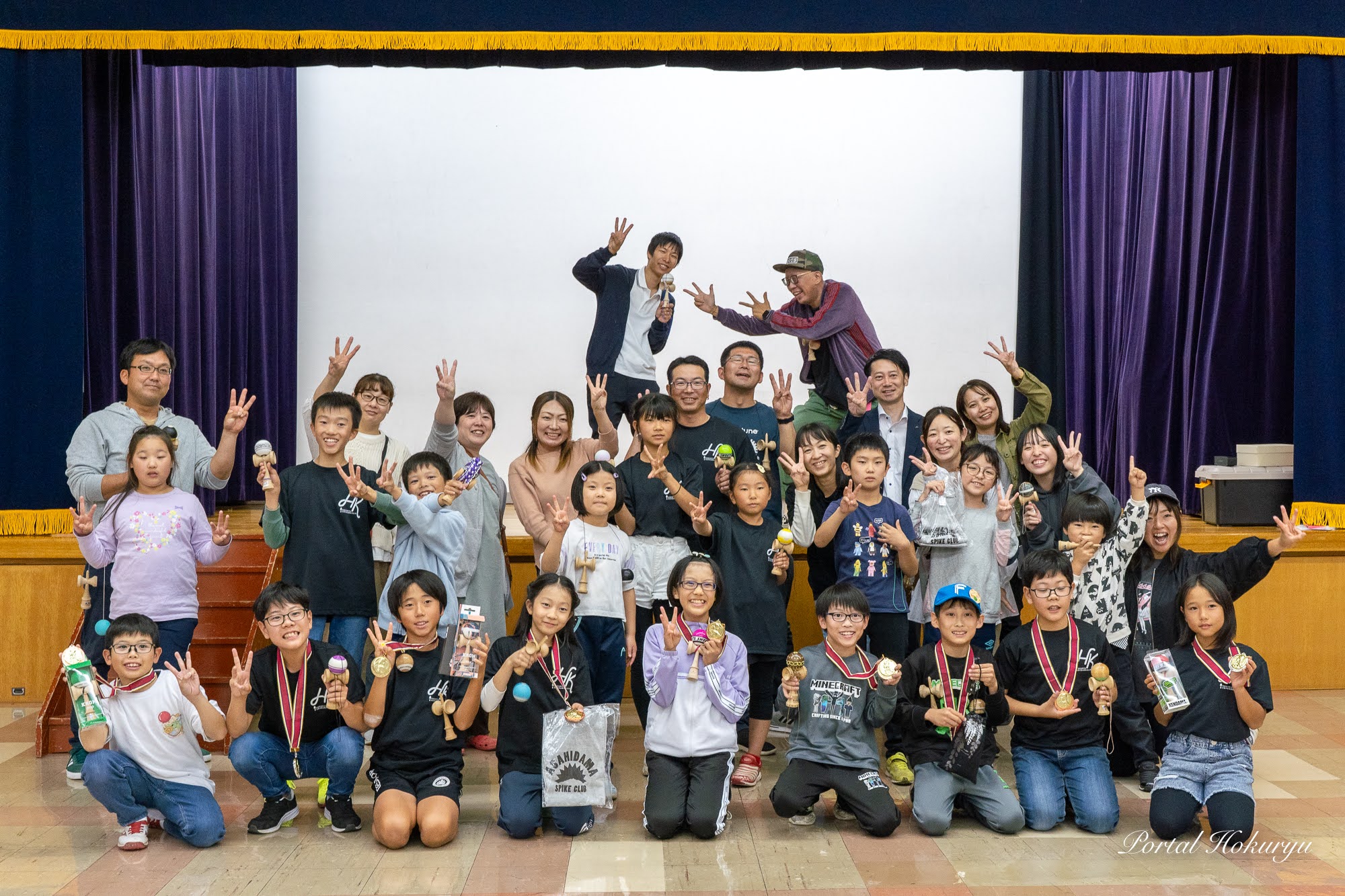 北竜けん玉クラブ３周年記念大会 2024・大人も子どもも一緒に無我夢中でプレー！