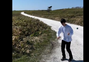 爆風の中でも #ゆんずけん を決める @yu_charoff 稚内は風が強かった。利尻富士が綺麗だった【北竜けん玉クラブ】