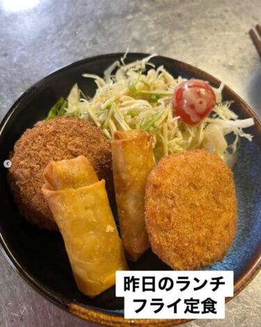 🌻 5月9日（金）本日の日替わりランチ：フライ定食でした 😊【お食事処向日葵】