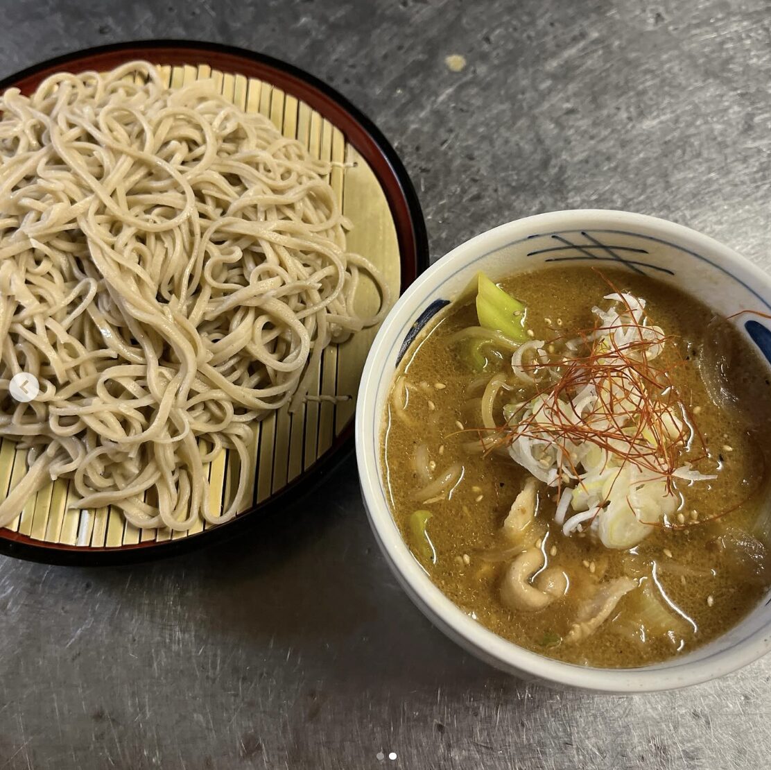 🌻 10月2日（木）本日の日替わりaランチ：せいろそばの味噌味の付けだれでした 😊【お食事処向日葵】