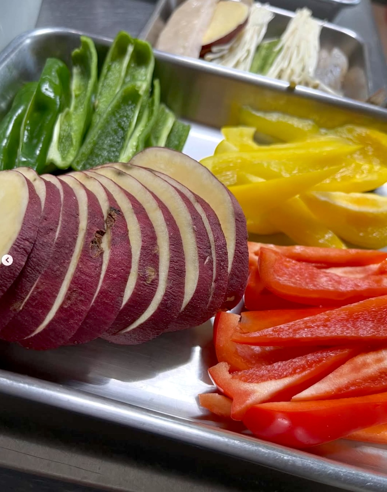 🌻 4月13日（月）本日の日替わりランチ：スープカレーでした ♪【お食事処向日葵】