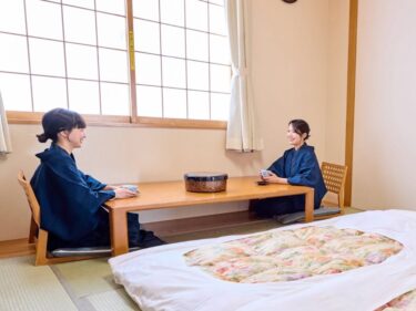 「人混みを避けて、ゆっくり羽を伸ばしたい…」そんな方には、連休明けの平日や日曜日のご宿泊がおすすめです 🛌【サンフラワーパーク北竜温泉】